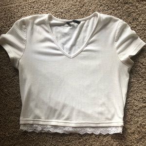 White cropped shirt w/ lace trim